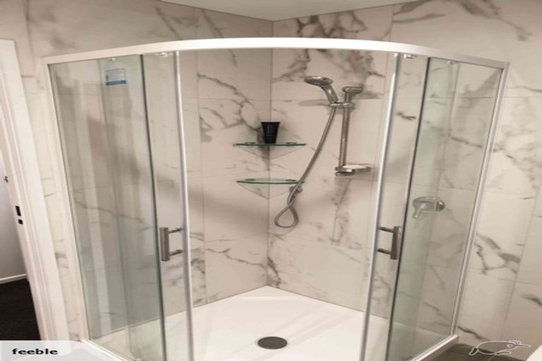 Photo of property in 1/20 Okareka Place, Pakuranga Heights, Auckland, 2010