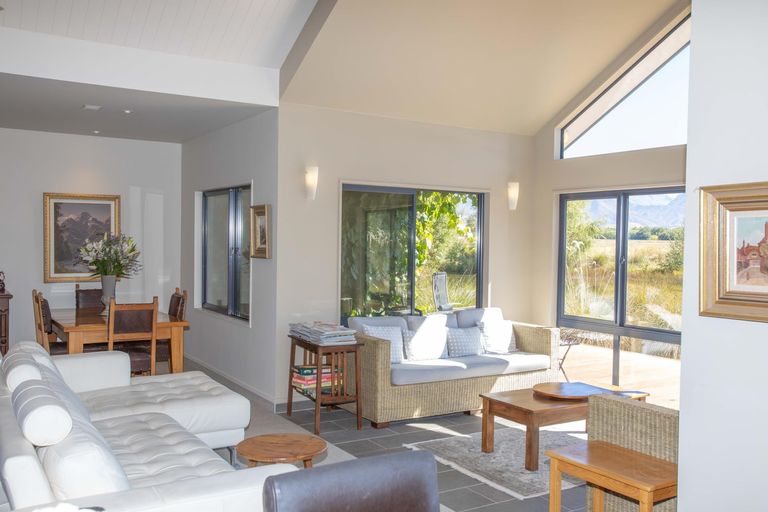 Photo of property in 6 Old Glen Lyon Road, Twizel, 7999