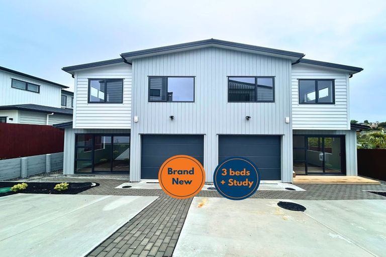 Photo of property in 23c Athena Drive, Totara Vale, Auckland, 0629