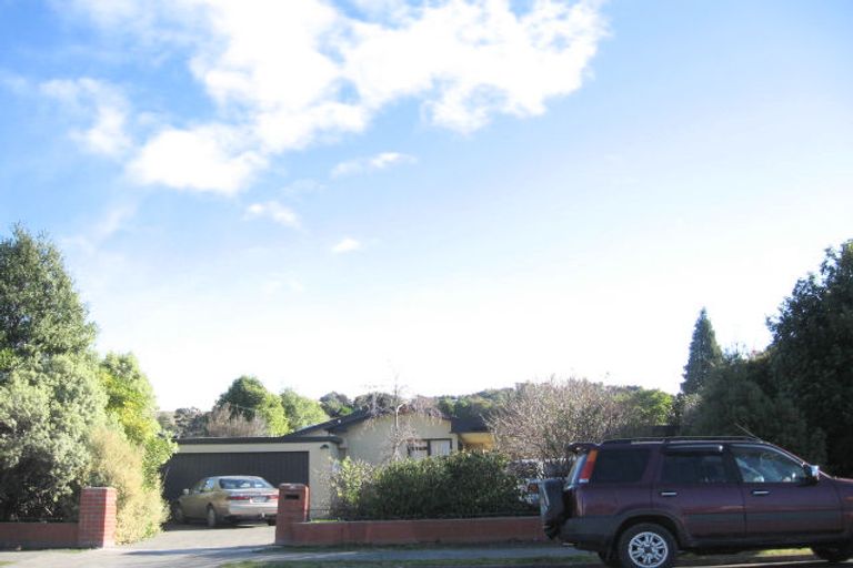 Photo of property in 12 Church Road, Taradale, Napier, 4112