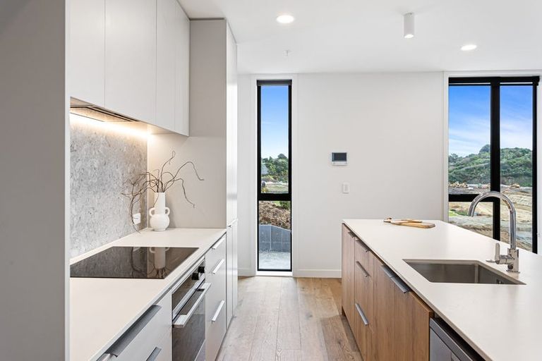 Photo of property in 6/36 Edmonton Road, Henderson, Auckland, 0612