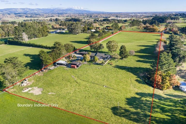 Photo of property in 34 Hazelhurst Line, Kelvin Grove, Palmerston North, 4470