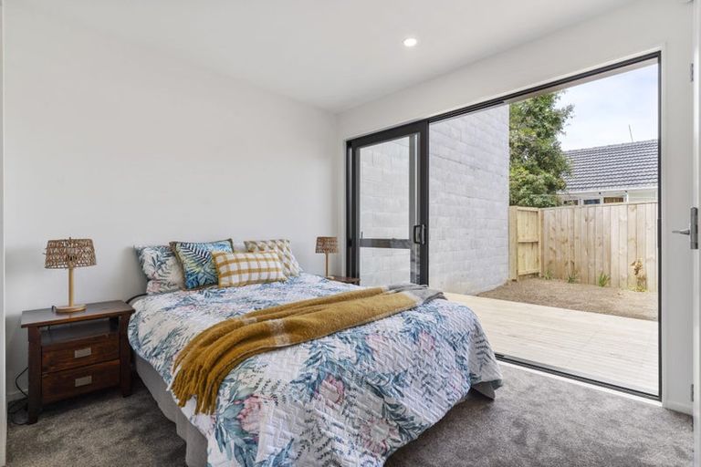 Photo of property in 3/68 Smythe Road, Henderson, Auckland, 0612