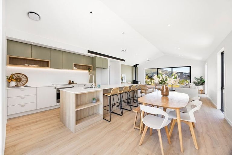 Photo of property in 3 Mason Street, Wanaka, 9305