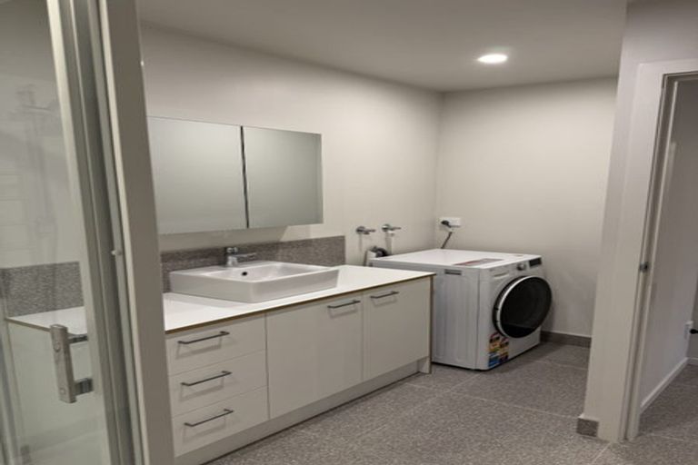 Photo of property in 13 Waikato Street, Island Bay, Wellington, 6023