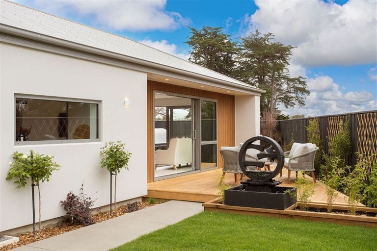 Photo of property in 84 Leistrella Road, Hoon Hay, Christchurch, 8025