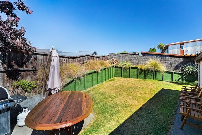Photo of property in 98 Mount Iron Drive, Wanaka, 9305