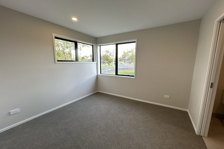 Photo of property in 41 Whati Lane, Henderson, Auckland, 0612