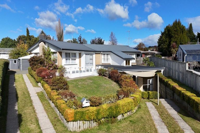 Photo of property in 11 Pegasus Drive, Sunnybrook, Rotorua, 3015