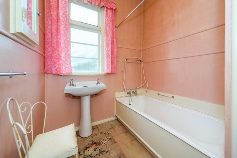 Photo of property in 199 Milson Line, Milson, Palmerston North, 4414