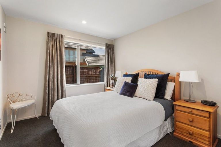 Photo of property in 16 Glen Oaks Drive, Northwood, Christchurch, 8051