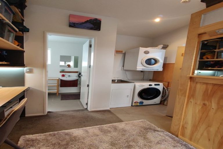 Photo of property in 17 Kedah Street, Miramar, Wellington, 6022