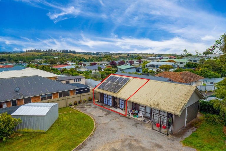 Photo of property in 1a Weston Road, Holmes Hill, Oamaru, 9401