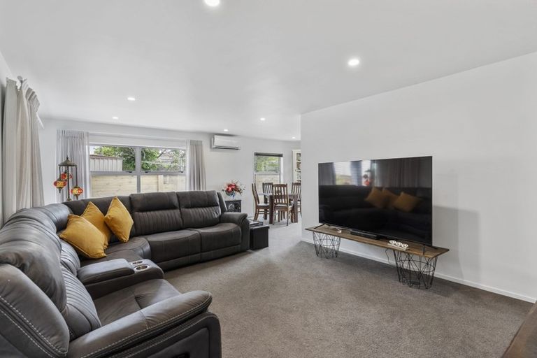 Photo of property in 116a Queen Street, Waiuku, 2123