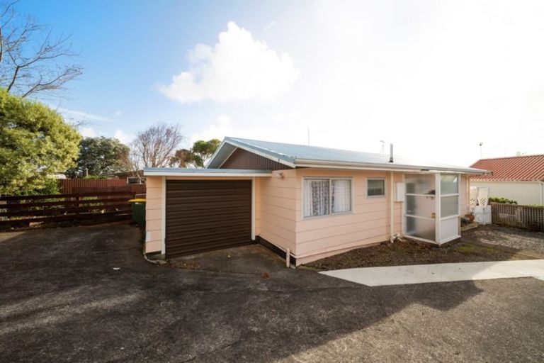 Photo of property in 3/166 Ngamotu Road, Spotswood, New Plymouth, 4310