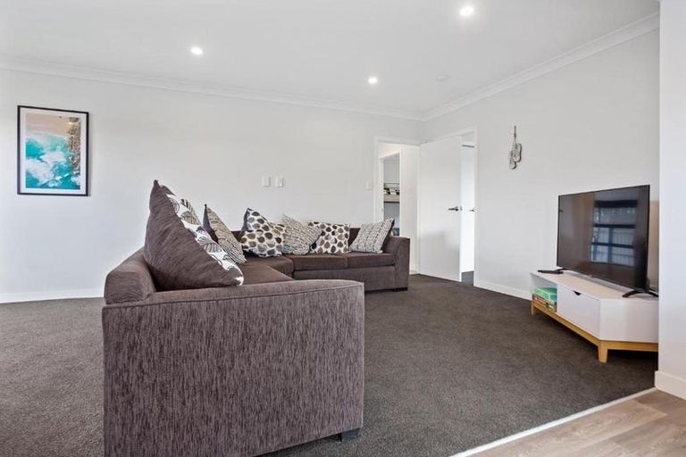 Photo of property in 44 Athenree Road, Athenree, Katikati, 3177