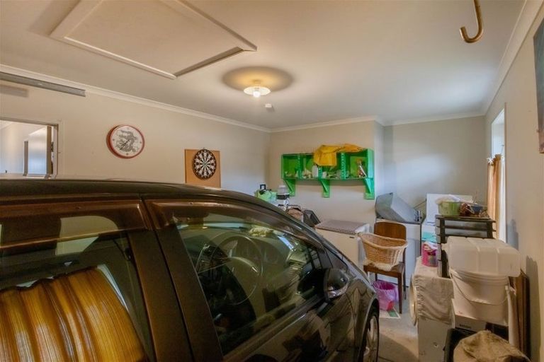 Photo of property in 17h Meeanee Road, Taradale, Napier, 4112