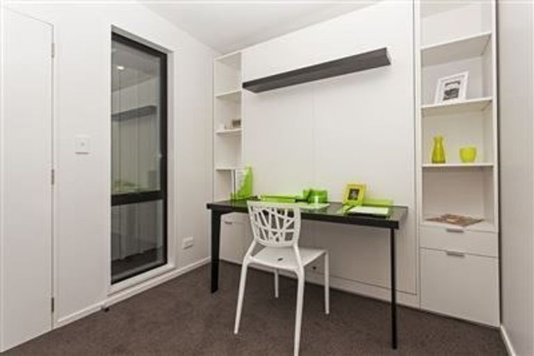 Photo of property in 1036e Colombo Street, St Albans, Christchurch, 8014