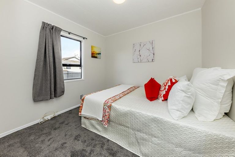 Photo of property in 133 Finlayson Avenue, Clendon Park, Auckland, 2103