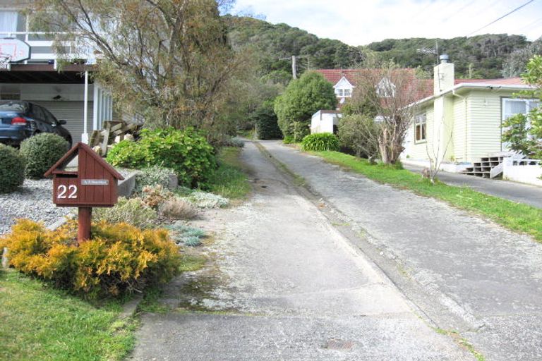 Photo of property in 22 Isabel Grove, Wainuiomata, Lower Hutt, 5014