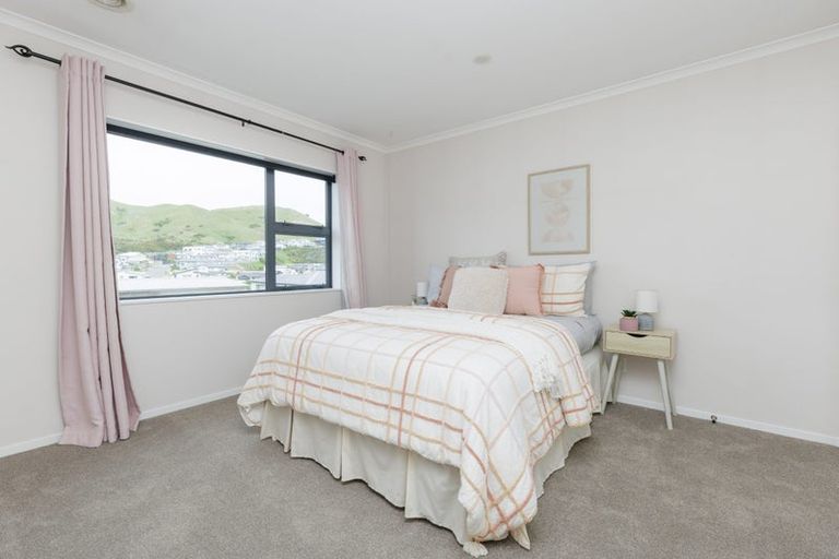 Photo of property in 67 Melksham Drive, Churton Park, Wellington, 6037