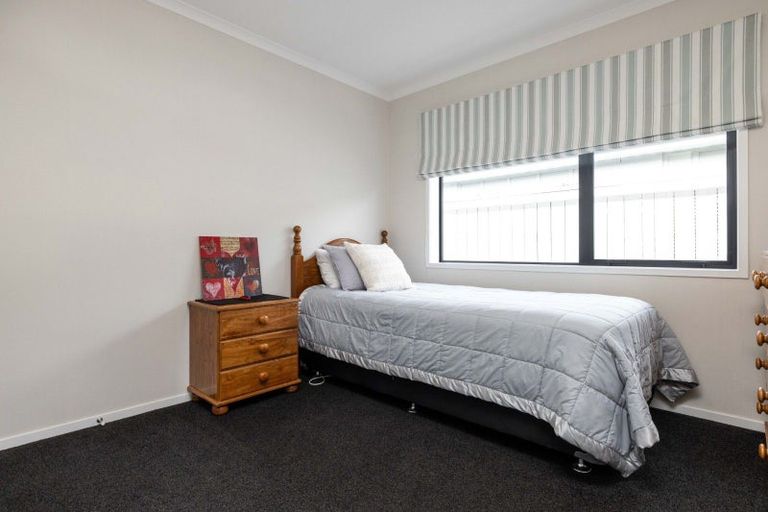 Photo of property in 20 Montia Close, Papamoa Beach, Papamoa, 3118