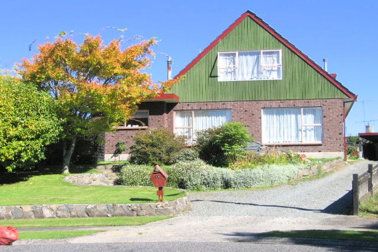 Photo of property in 15 Matipo Place, Tokoroa, 3420