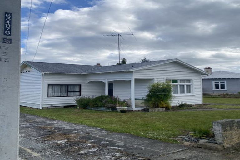 Photo of property in 10 Donnington Street, Parklands, Christchurch, 8083