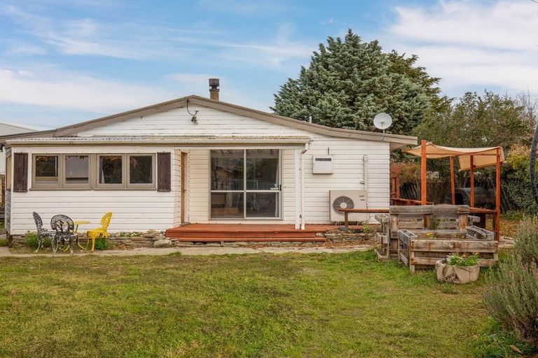 Photo of property in 24 Domain Road, Ettrick, Roxburgh, 9572