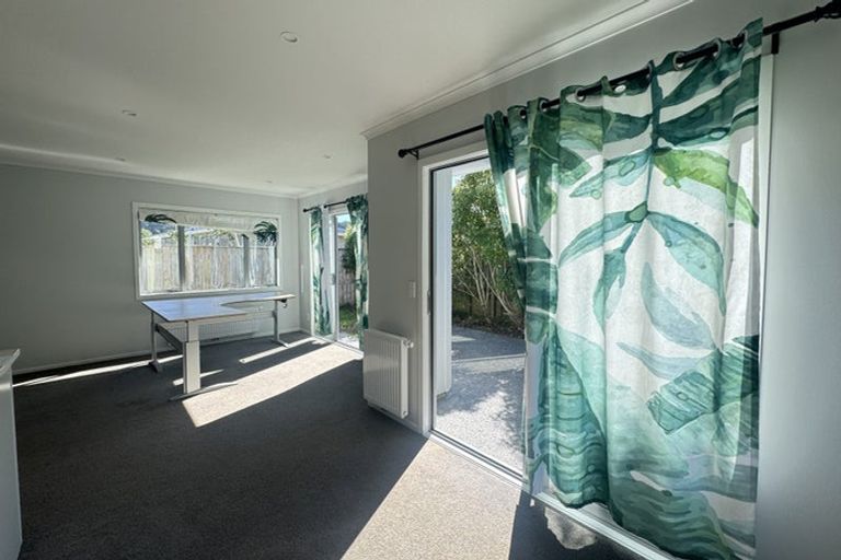 Photo of property in 3 Henrietta Maxwell Grove, Wainuiomata, Lower Hutt, 5014