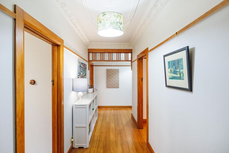 Photo of property in 67 Rangitane Street, Palmerston North, 4414