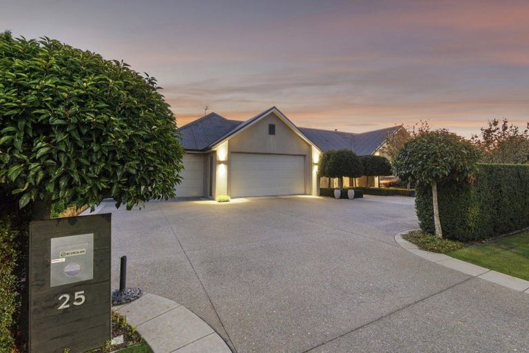 Photo of property in 25 Stables Drive, Lincoln, 7608