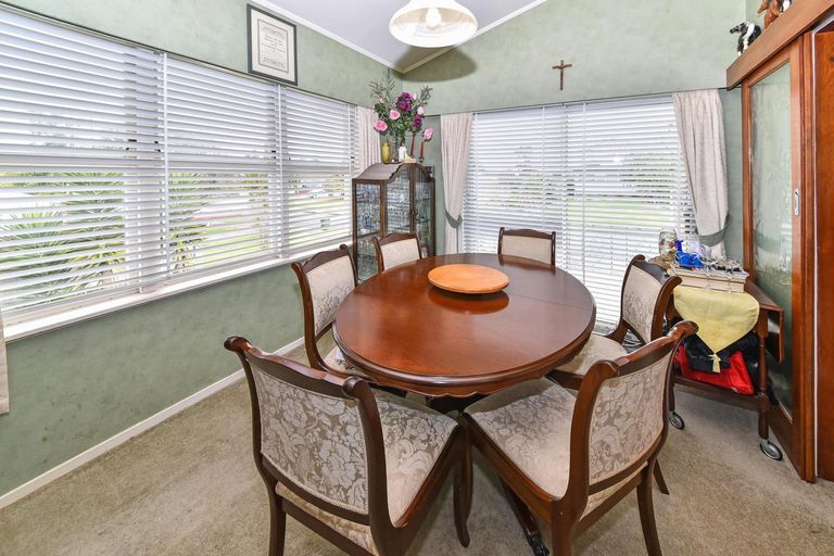 Photo of property in 12 Bexley Place, Pahurehure, Papakura, 2113