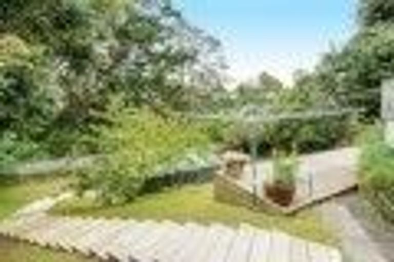 Photo of property in 17 Lysander Crescent, Beach Haven, Auckland, 0626
