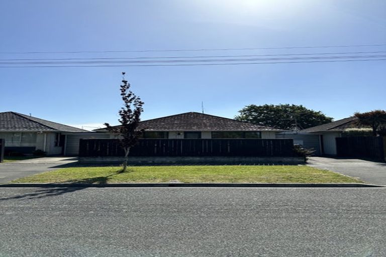 Photo of property in 2/97 Geraldine Street, Edgeware, Christchurch, 8013