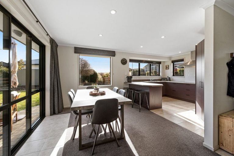 Photo of property in 11 Walnut Grove, Alexandra, 9320