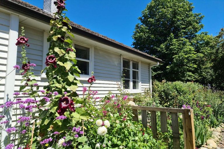 Photo of property in 162 West Street, Greytown, 5712