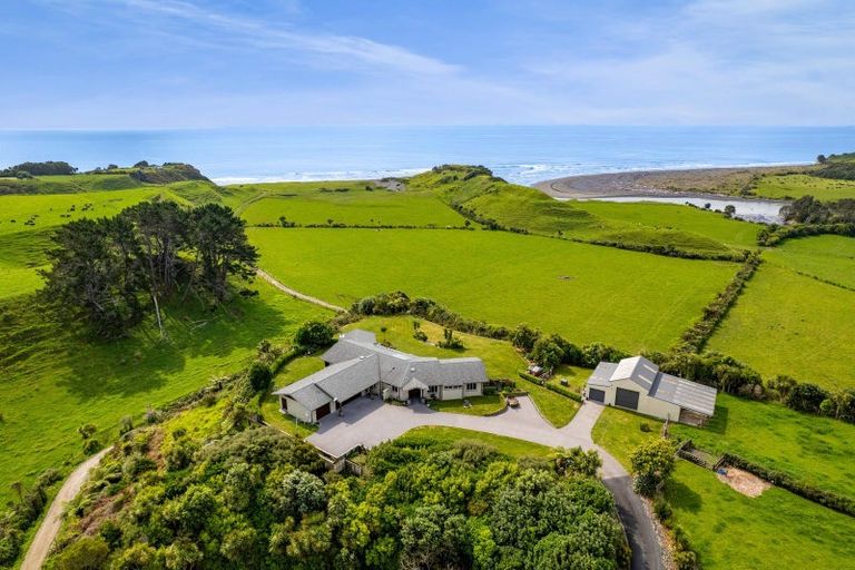 Photo of property in 78 Waitoetoe Road, Mimi, Urenui, 4377