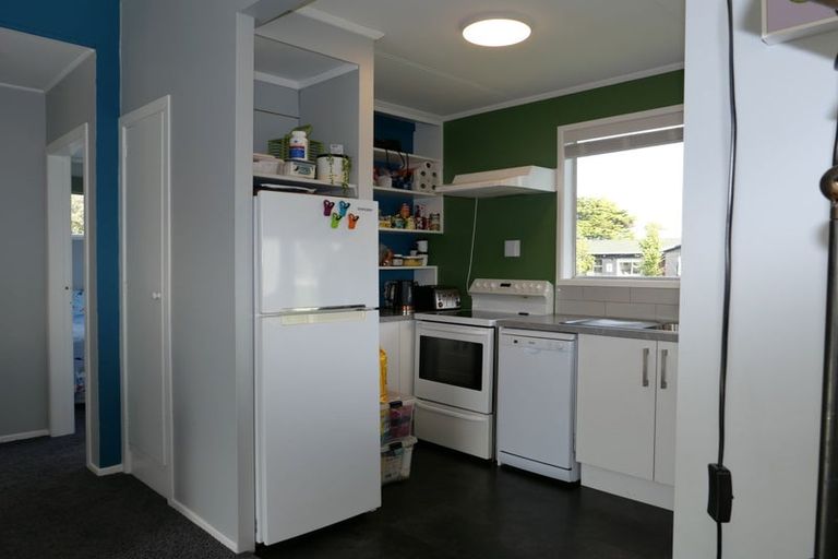 Photo of property in 10 Konini Crescent, Waikanae Beach, Waikanae, 5036