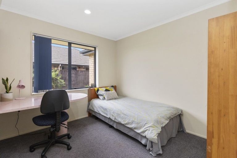 Photo of property in 11 Finchley Place, Hamilton East, Hamilton, 3216