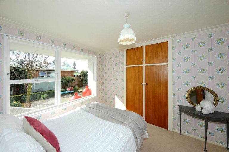 Photo of property in 50 Glenharrow Avenue, Avonhead, Christchurch, 8042