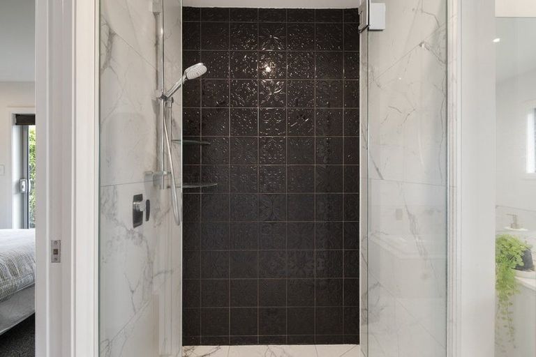 Photo of property in 2 Serenity Crescent, Kelvin Grove, Palmerston North, 4414