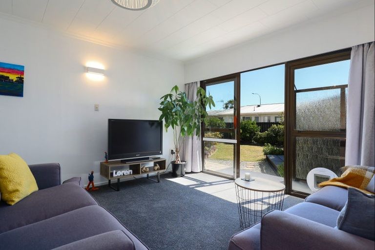 Photo of property in 7 Jellicoe Avenue, Stoke, Nelson, 7011