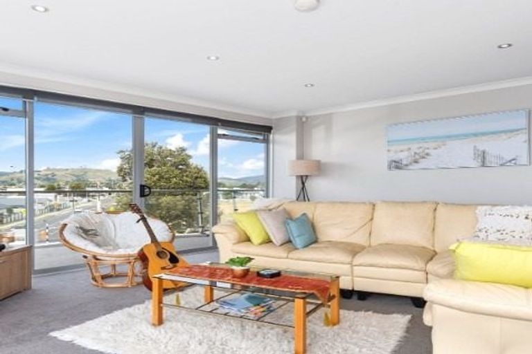 Photo of property in 8/898 Papamoa Beach Road, Papamoa Beach, Papamoa, 3118