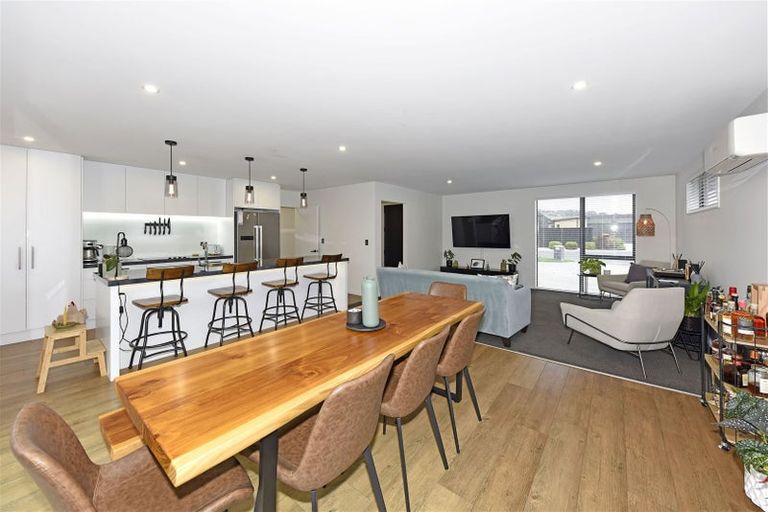 Photo of property in 10 Ruston Lane, Halswell, Christchurch, 8025