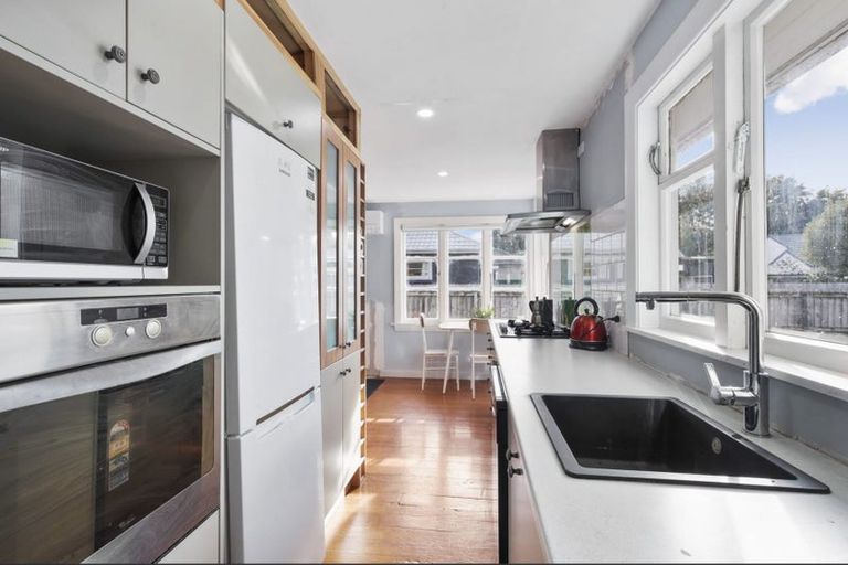 Photo of property in 238 Westminster Street, Mairehau, Christchurch, 8013