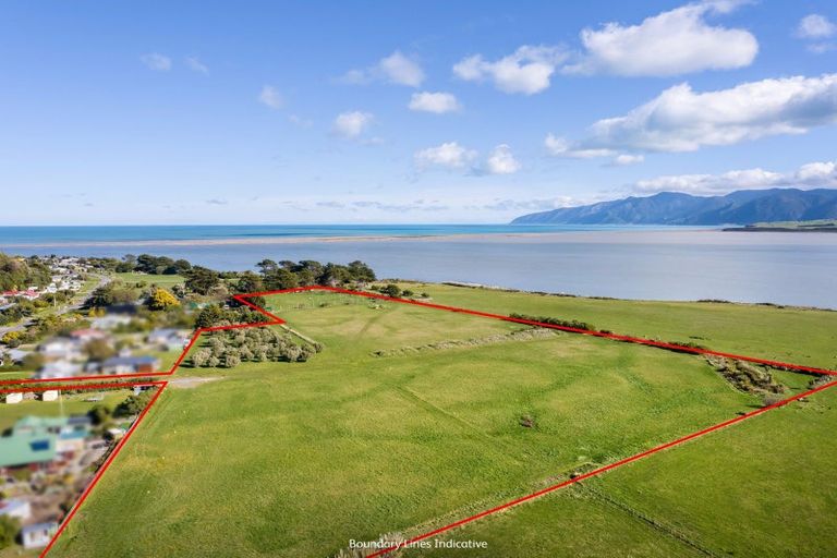 Photo of property in 97 Lake Ferry Road, Lake Ferry, Featherston, 5772