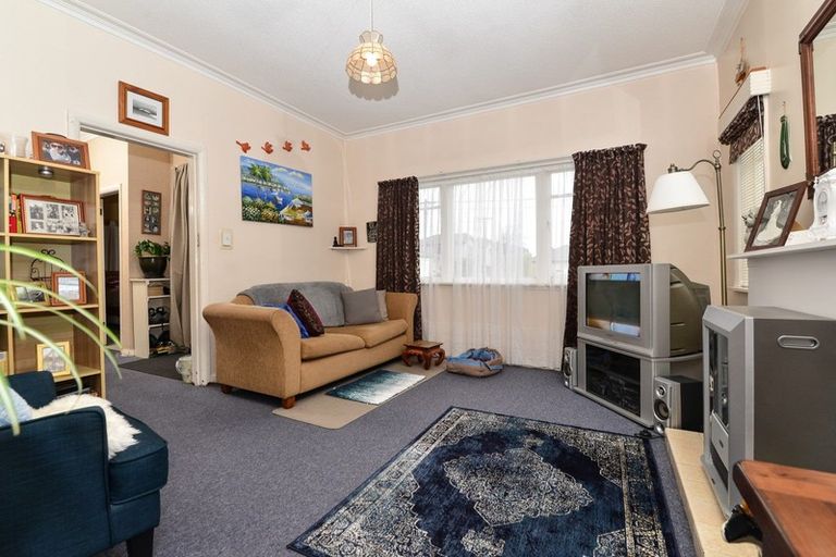Photo of property in 69 Campbell Street, Frankton, Hamilton, 3204
