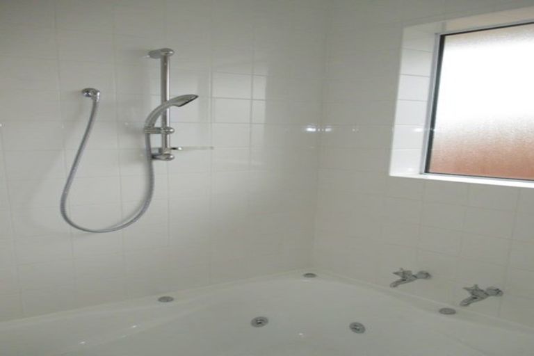 Photo of property in 403 Mairehau Road, Parklands, Christchurch, 8083