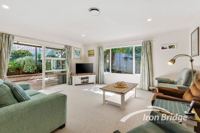 Photo of property in 26a Park Road, Glenfield, Auckland, 0629